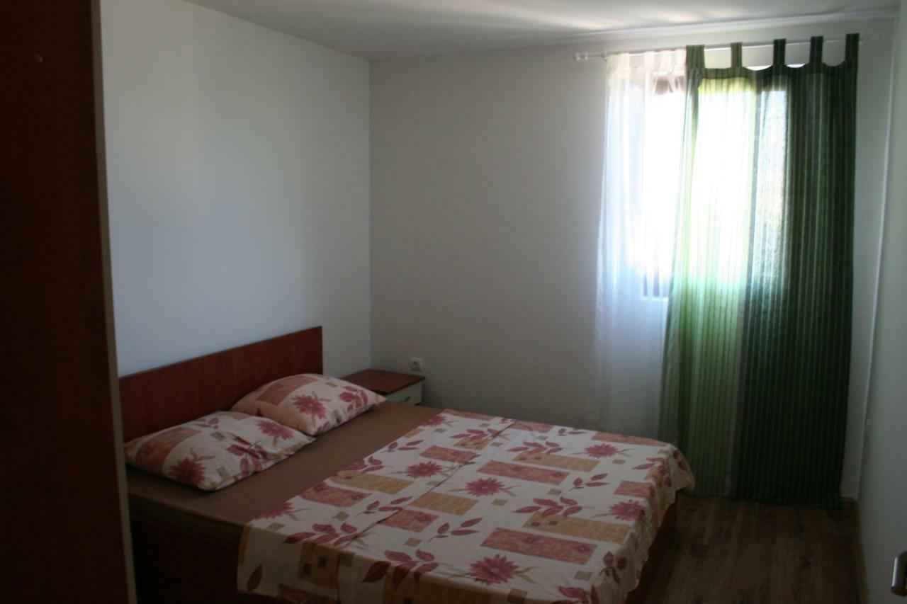 Apartments Sara Влашичі Екстер'єр фото